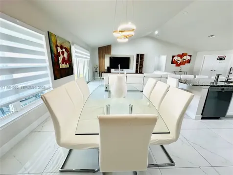 1137 NE 4th Place Cape Coral FL 33909