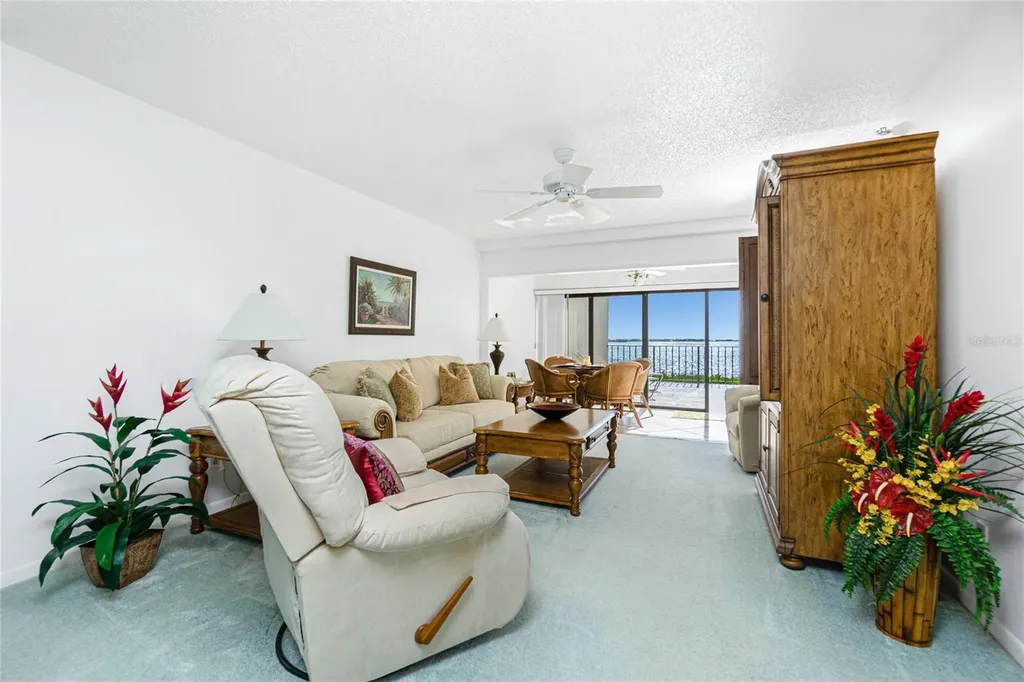 1551 Beach Road Englewood FL 34223