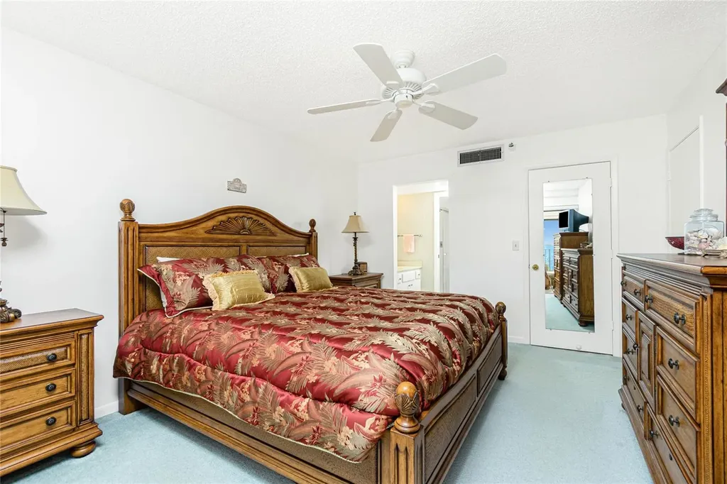 1551 Beach Road Englewood FL 34223