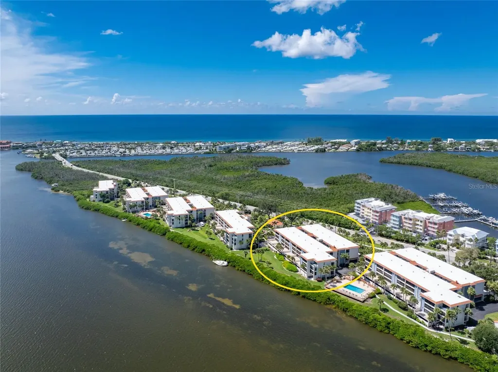 1551 Beach Road Englewood FL 34223