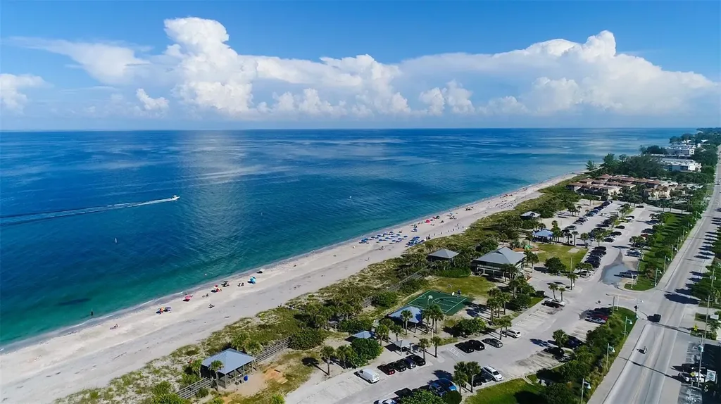 1551 Beach Road Englewood FL 34223