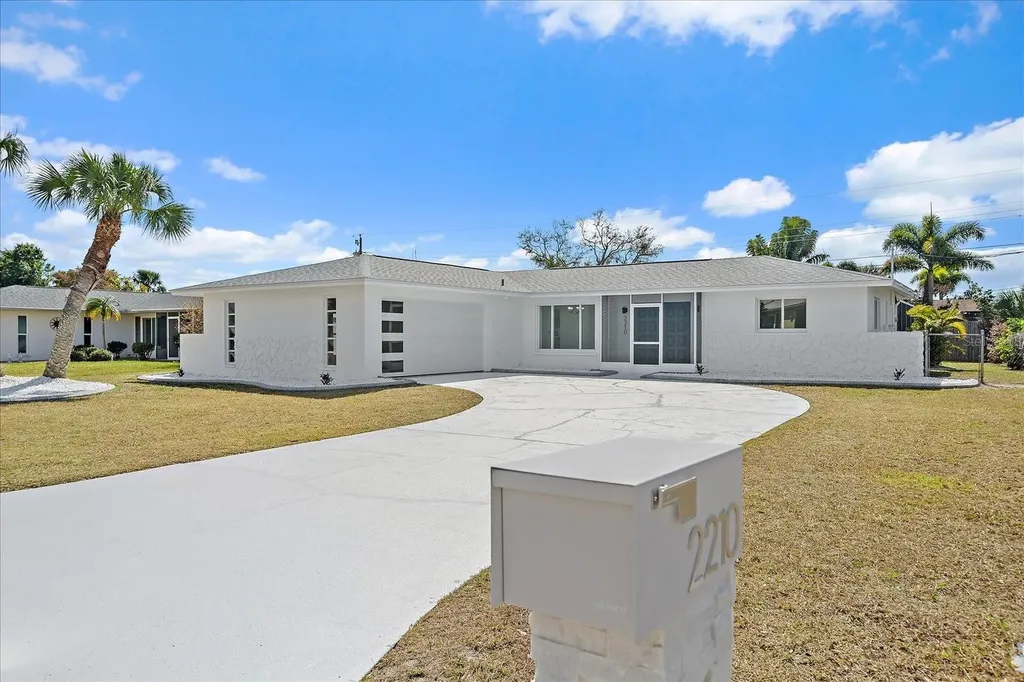 2210 Blackwood Drive Venice FL 34293