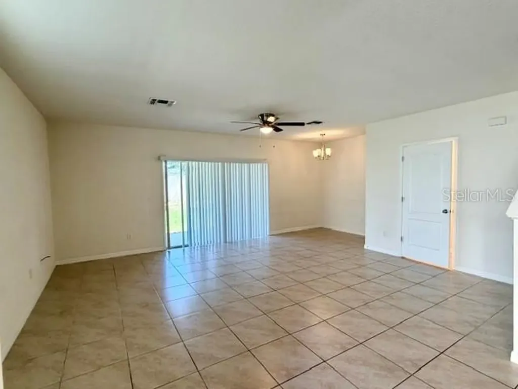 9035 Carlotta Way Kissimmee FL 34747