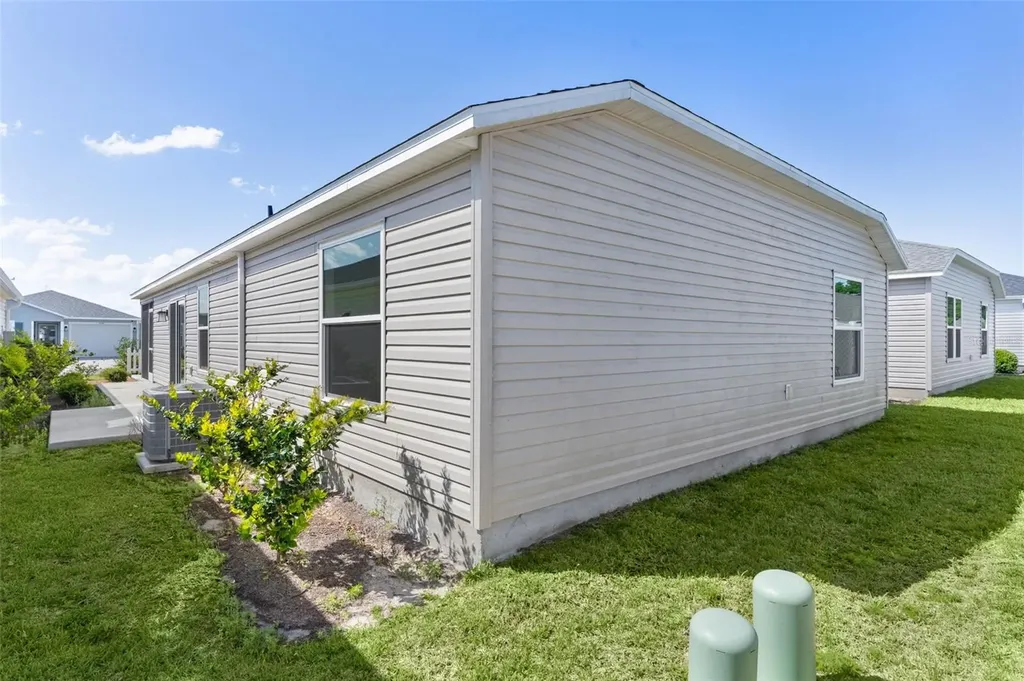 835 Conroe Street The Villages FL 34762
