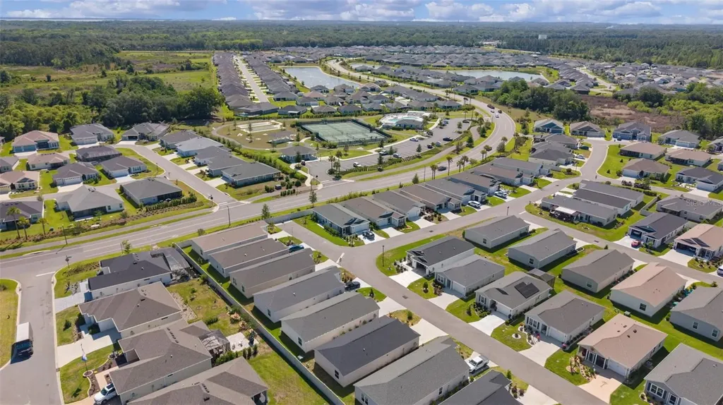 835 Conroe Street The Villages FL 34762