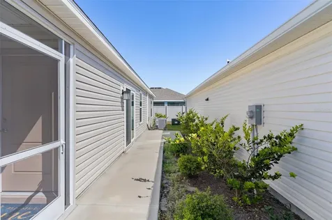 835 Conroe Street The Villages FL 34762