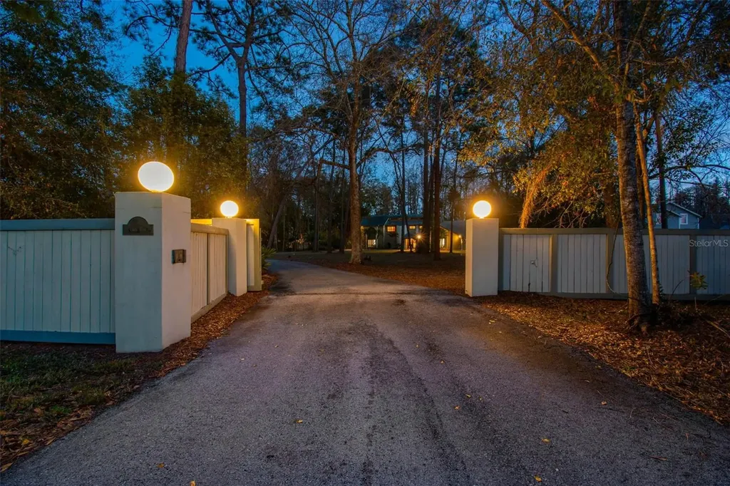 3812 Little Road Lutz FL 33548