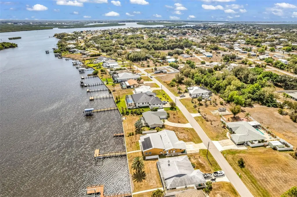2300 Harbour Drive Punta Gorda FL 33983