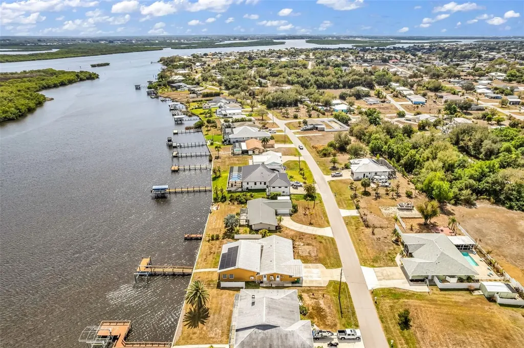 2300 Harbour Drive Punta Gorda FL 33983