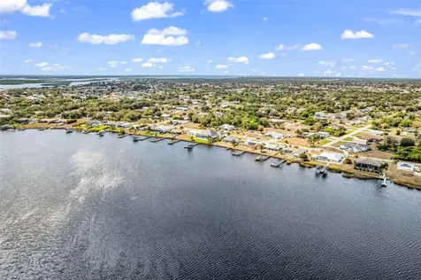 2300 Harbour Drive Punta Gorda FL 33983
