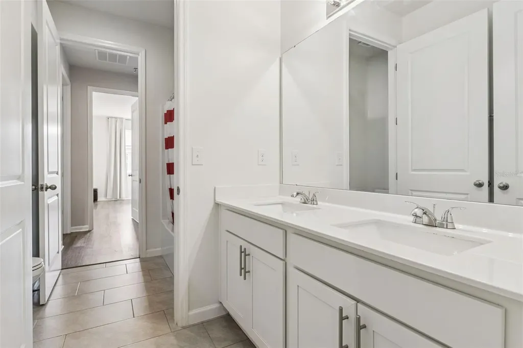 303 Buchannan Drive Davenport FL 33837