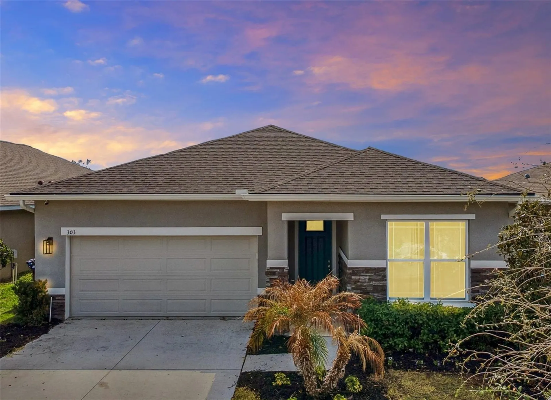 303 Buchannan Drive Davenport FL 33837