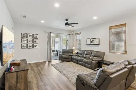 303 Buchannan Drive Davenport FL 33837