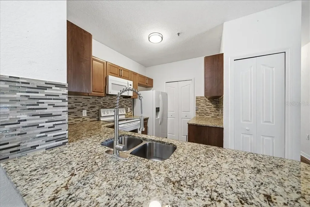 6141 Metrowest Boulevard Orlando FL 32835