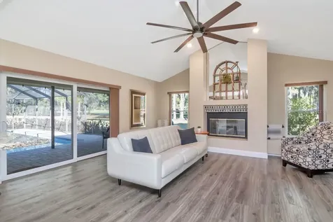 3910 Turkey Oak Drive Valrico FL 33596