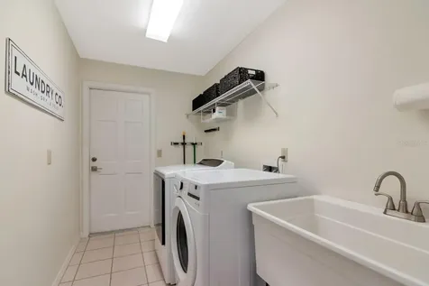 3910 Turkey Oak Drive Valrico FL 33596