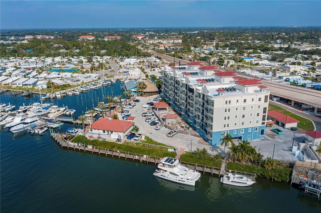 501 Tamiami Trail N Venice FL 34285