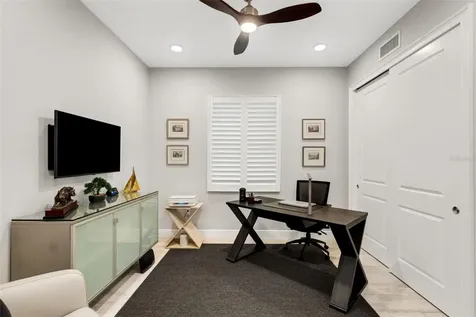501 Tamiami Trail N Venice FL 34285