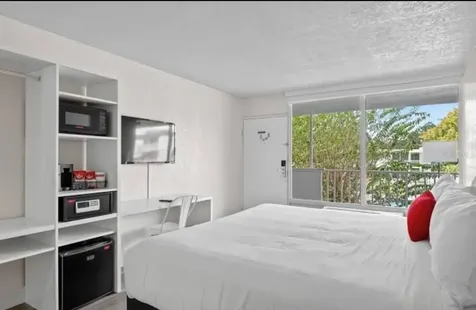 2930 Polynesian Isle Boulevard Kissimmee FL 34746