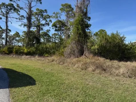 102 Beryl Drive Rotonda West FL 33947