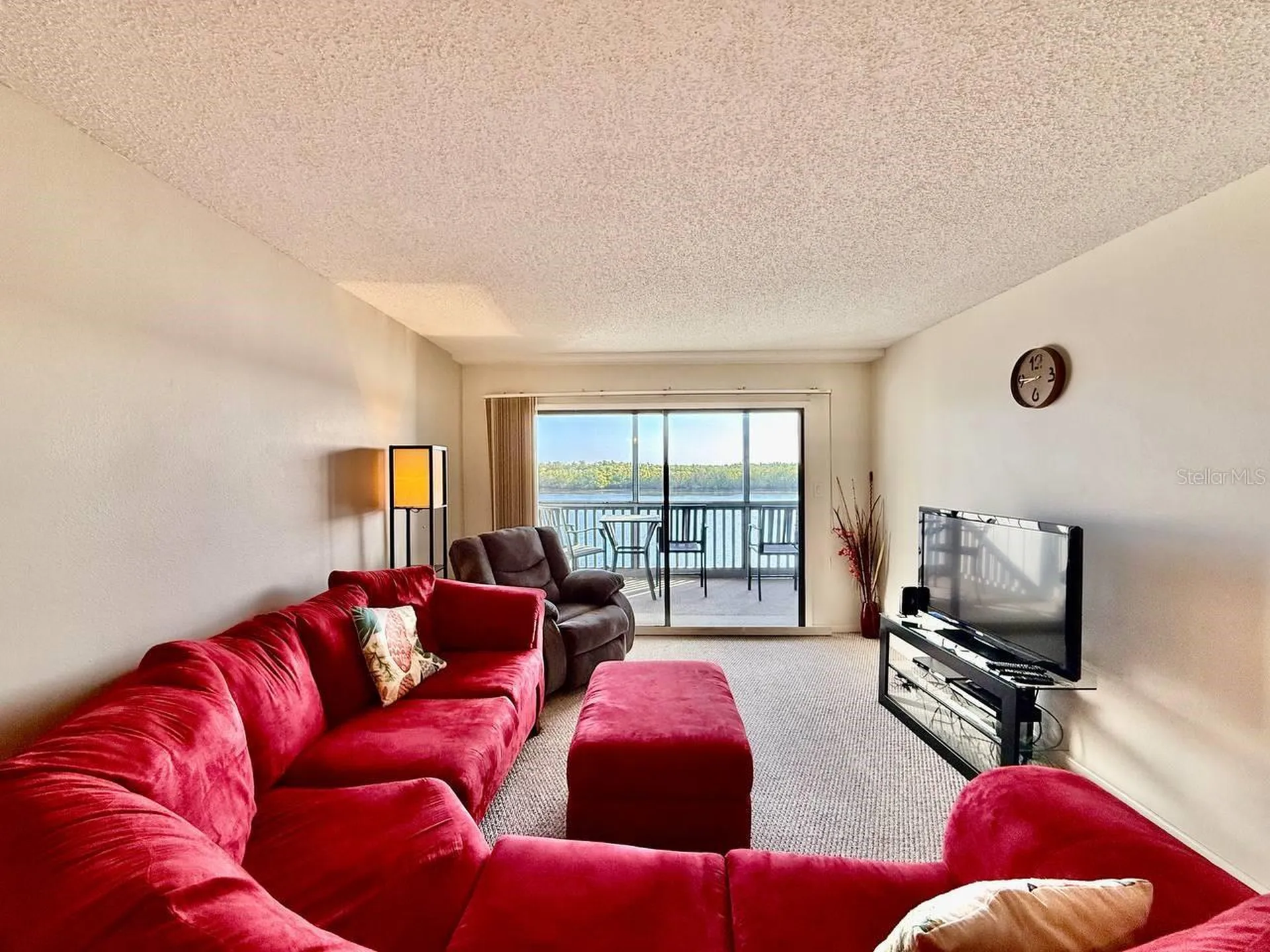 821 Bahia Del Sol Drive Ruskin FL 33570
