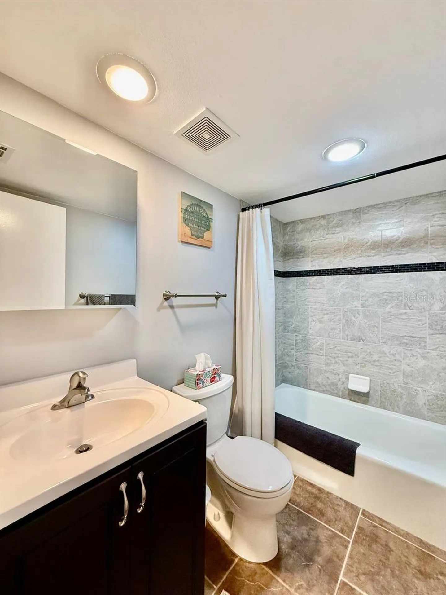 821 Bahia Del Sol Drive Ruskin FL 33570