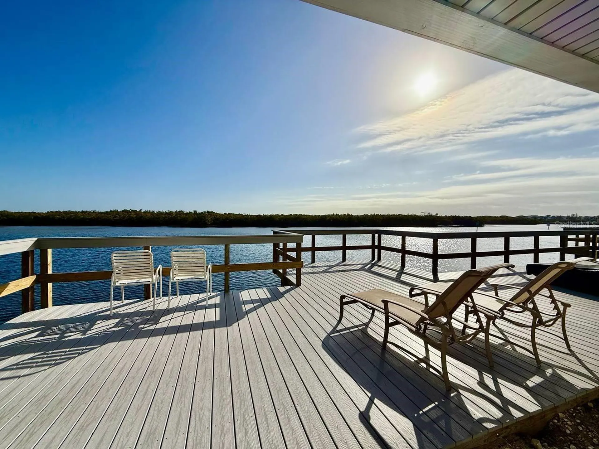 821 Bahia Del Sol Drive Ruskin FL 33570