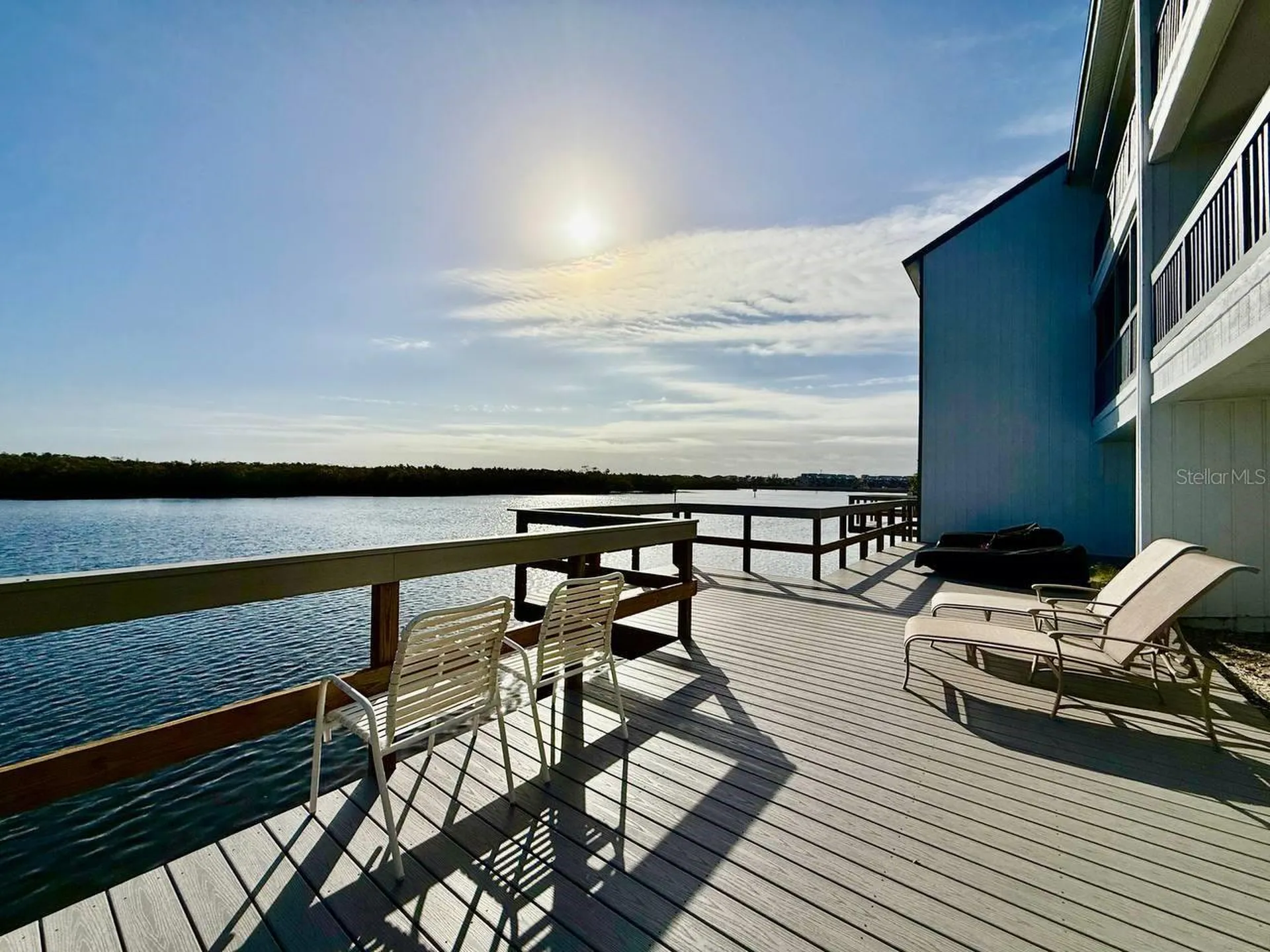 821 Bahia Del Sol Drive Ruskin FL 33570