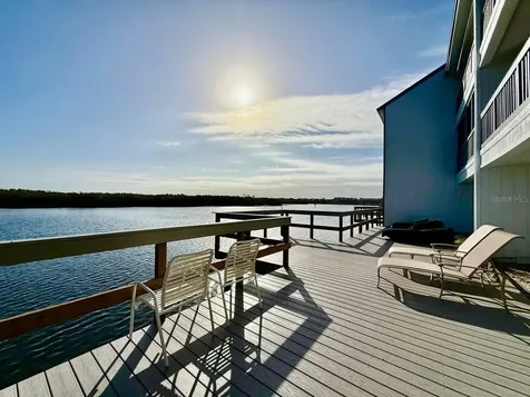 821 Bahia Del Sol Drive Ruskin FL 33570