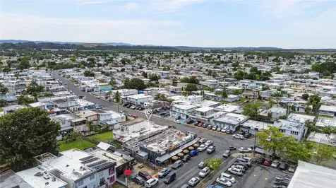 Local 1, Urb. La Rosaleda Avenue Boulevard Monroig Toa Baja PR 00949