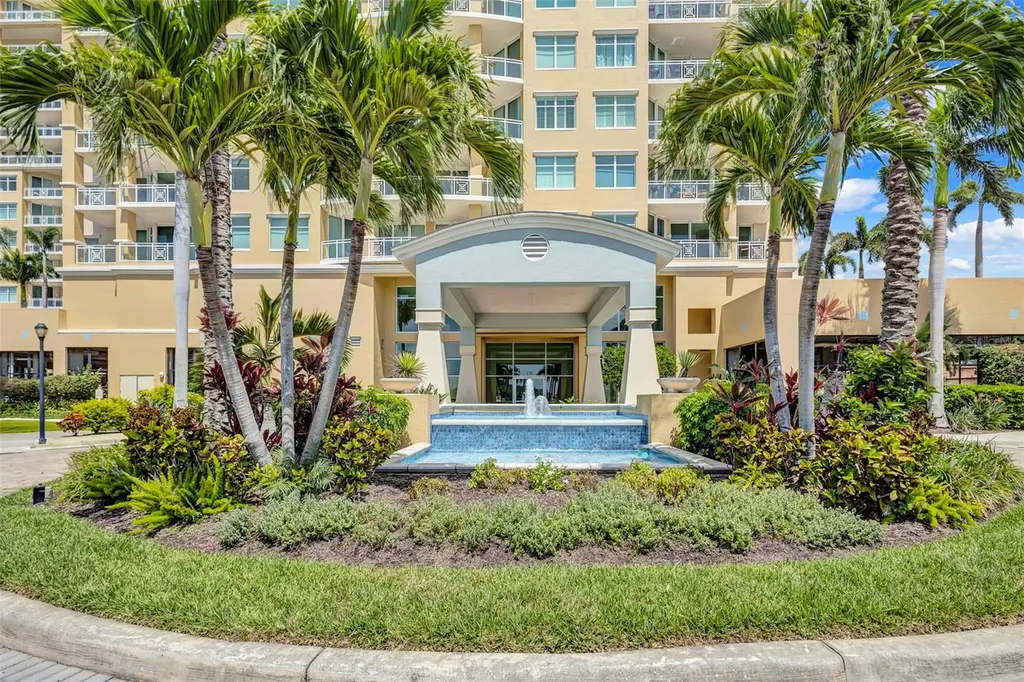 130 Riviera Dunes Way Palmetto FL 34221