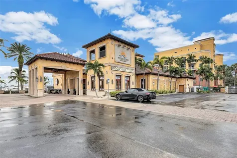 130 Riviera Dunes Way Palmetto FL 34221