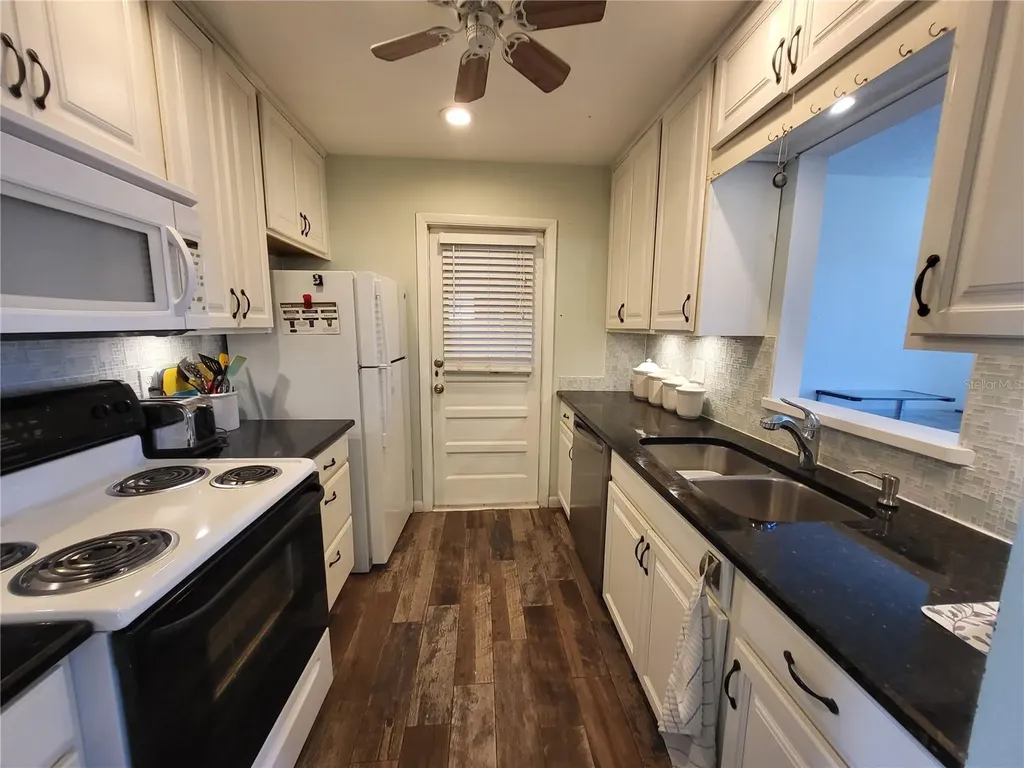 601 Allegheny Drive Sun City Center FL 33573