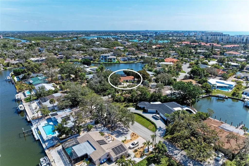5507 Contento Drive Sarasota FL 34242