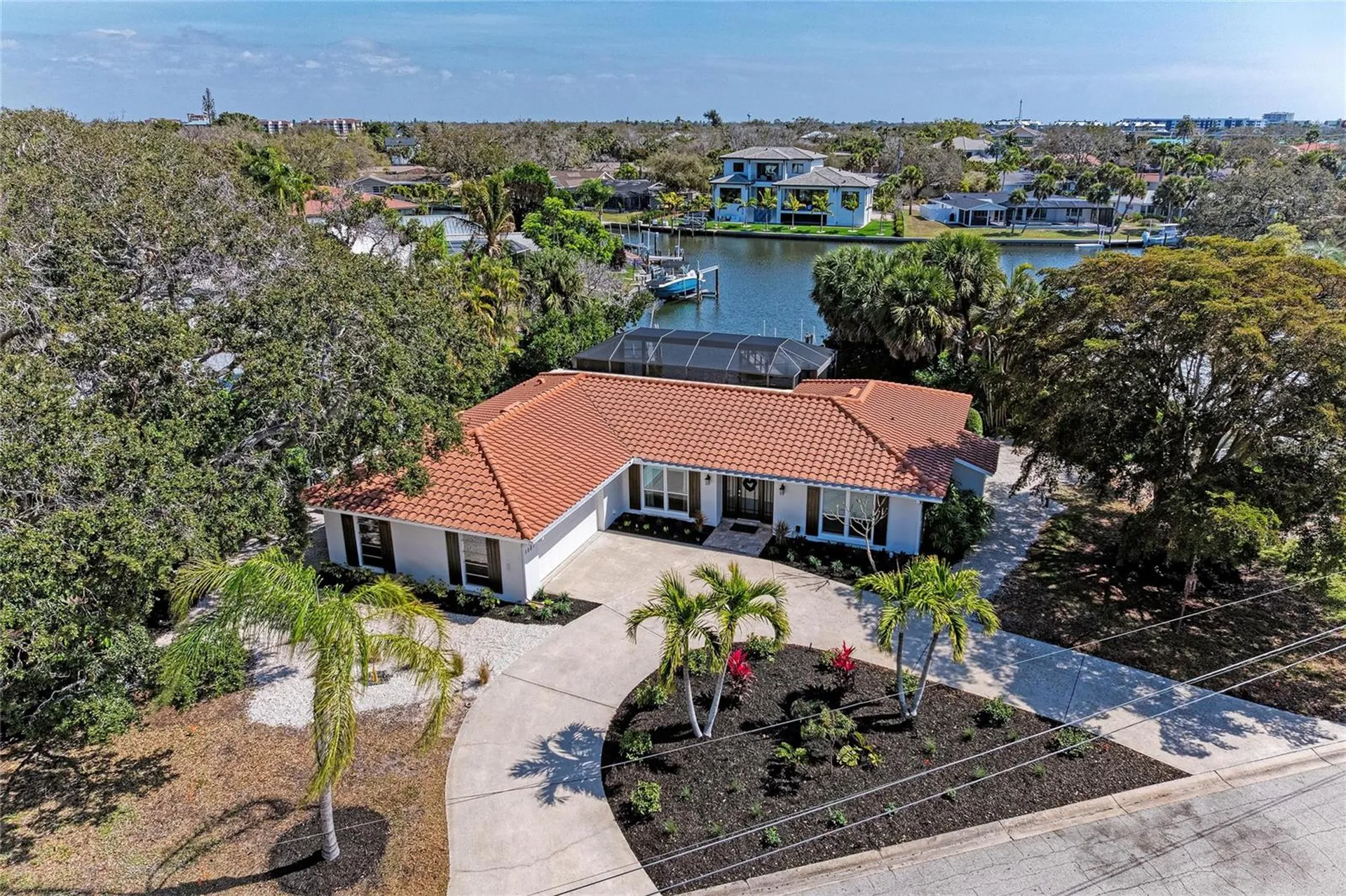 5507 Contento Drive Sarasota FL 34242