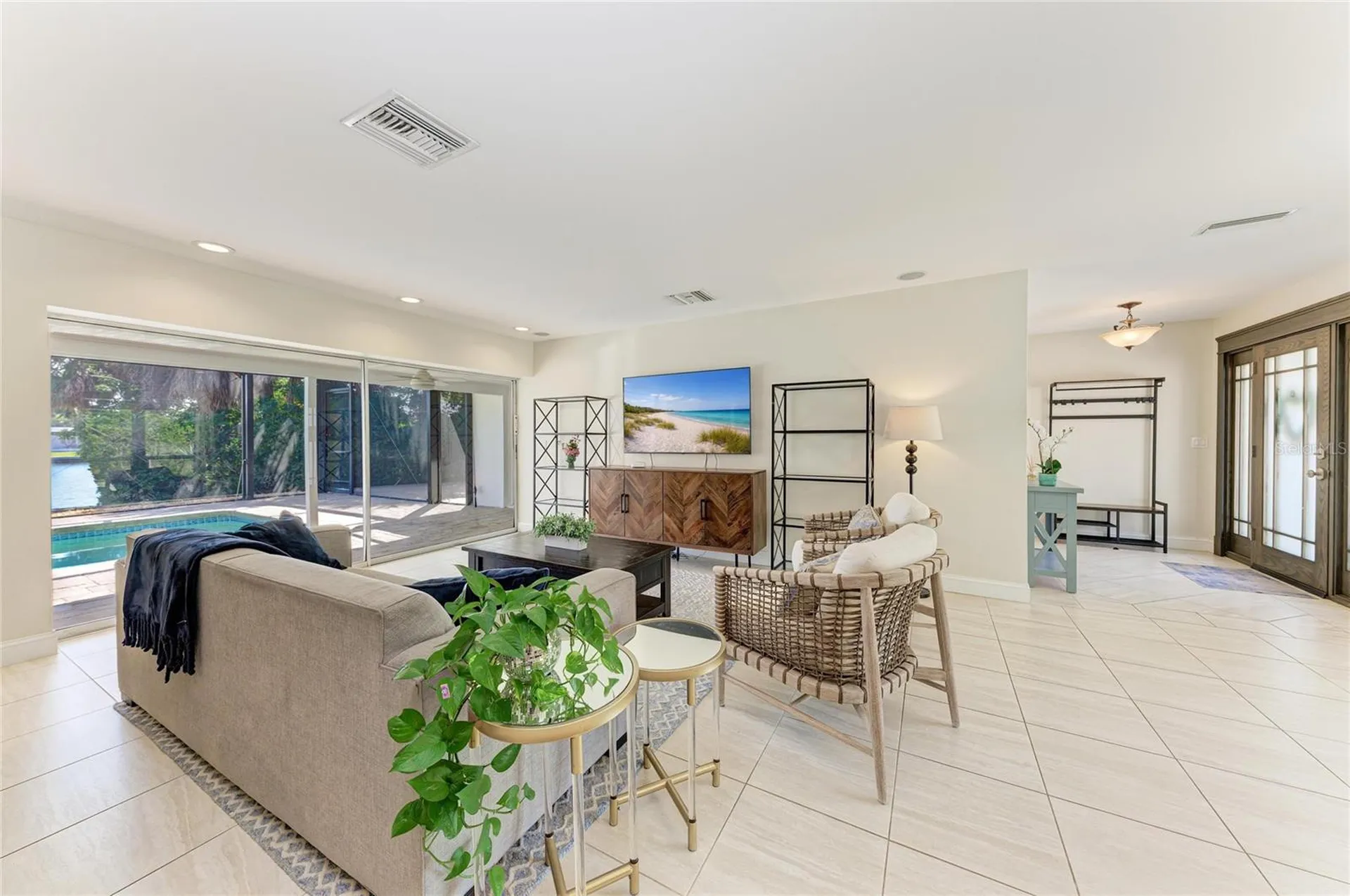 5507 Contento Drive Sarasota FL 34242