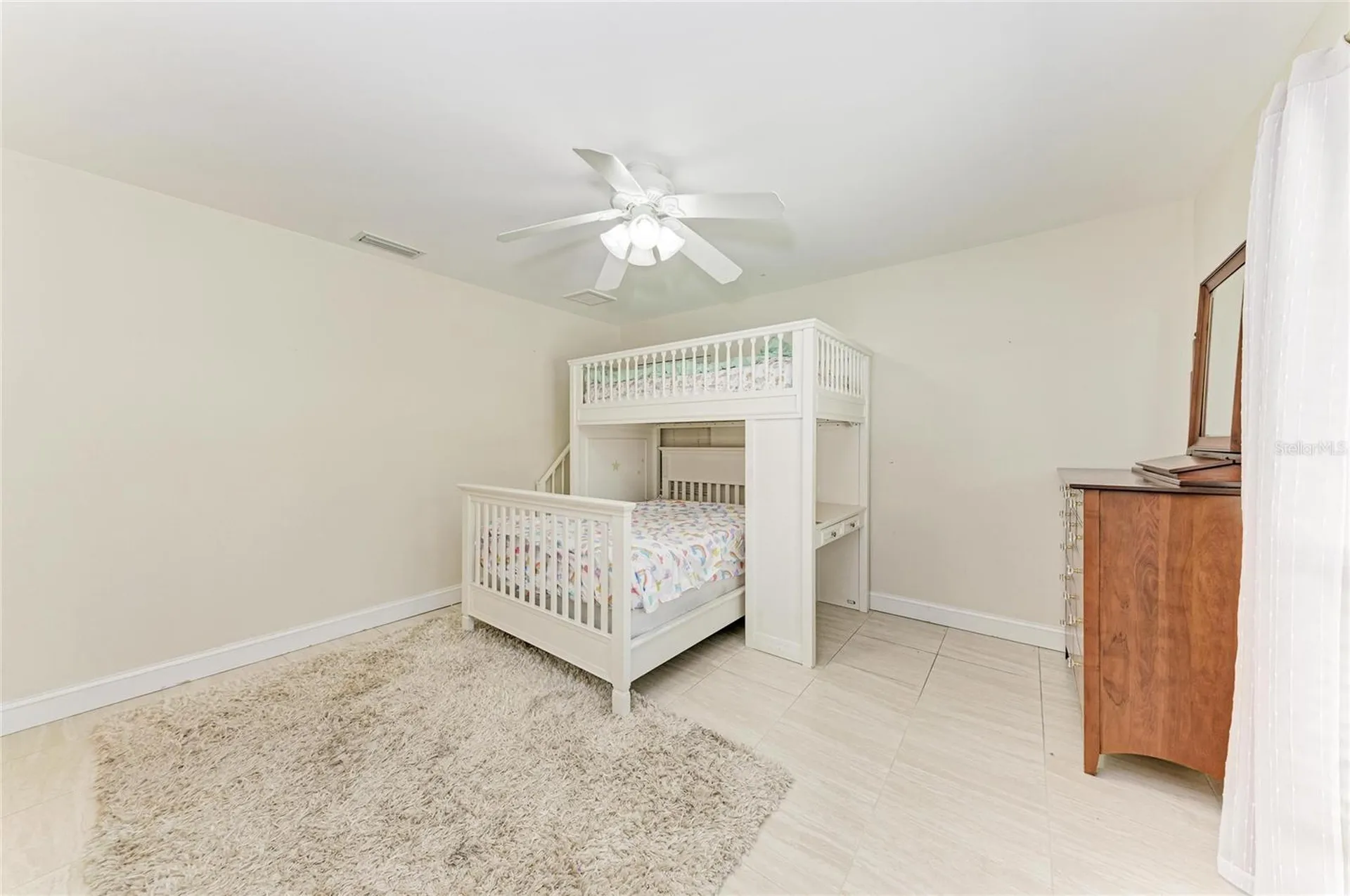 5507 Contento Drive Sarasota FL 34242