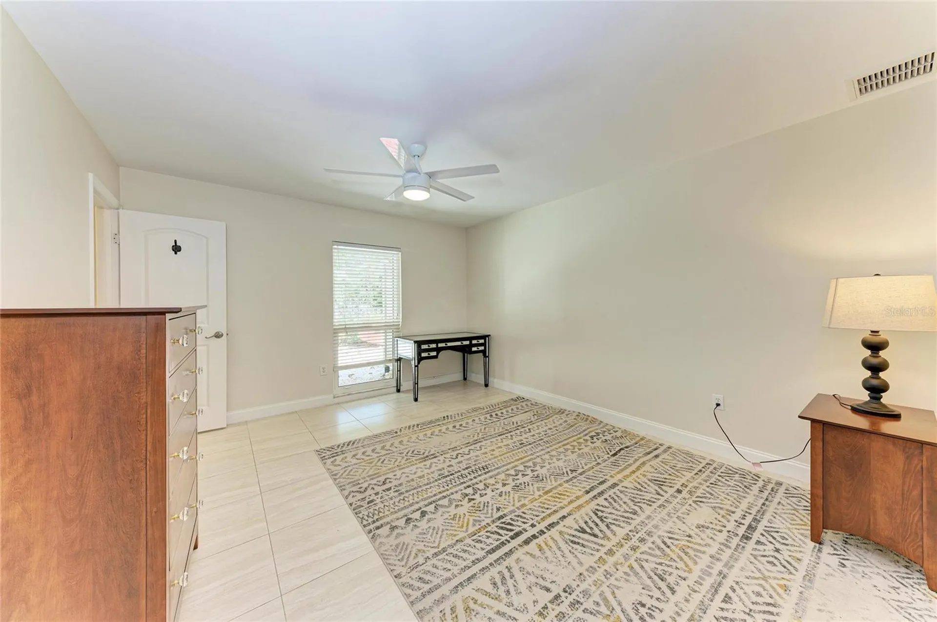5507 Contento Drive Sarasota FL 34242