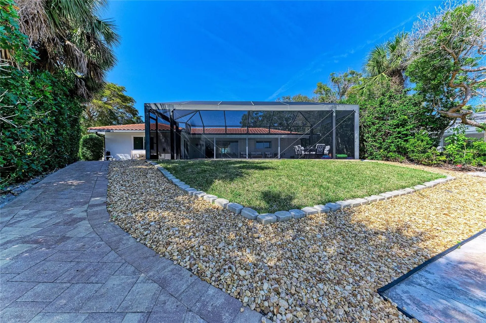 5507 Contento Drive Sarasota FL 34242