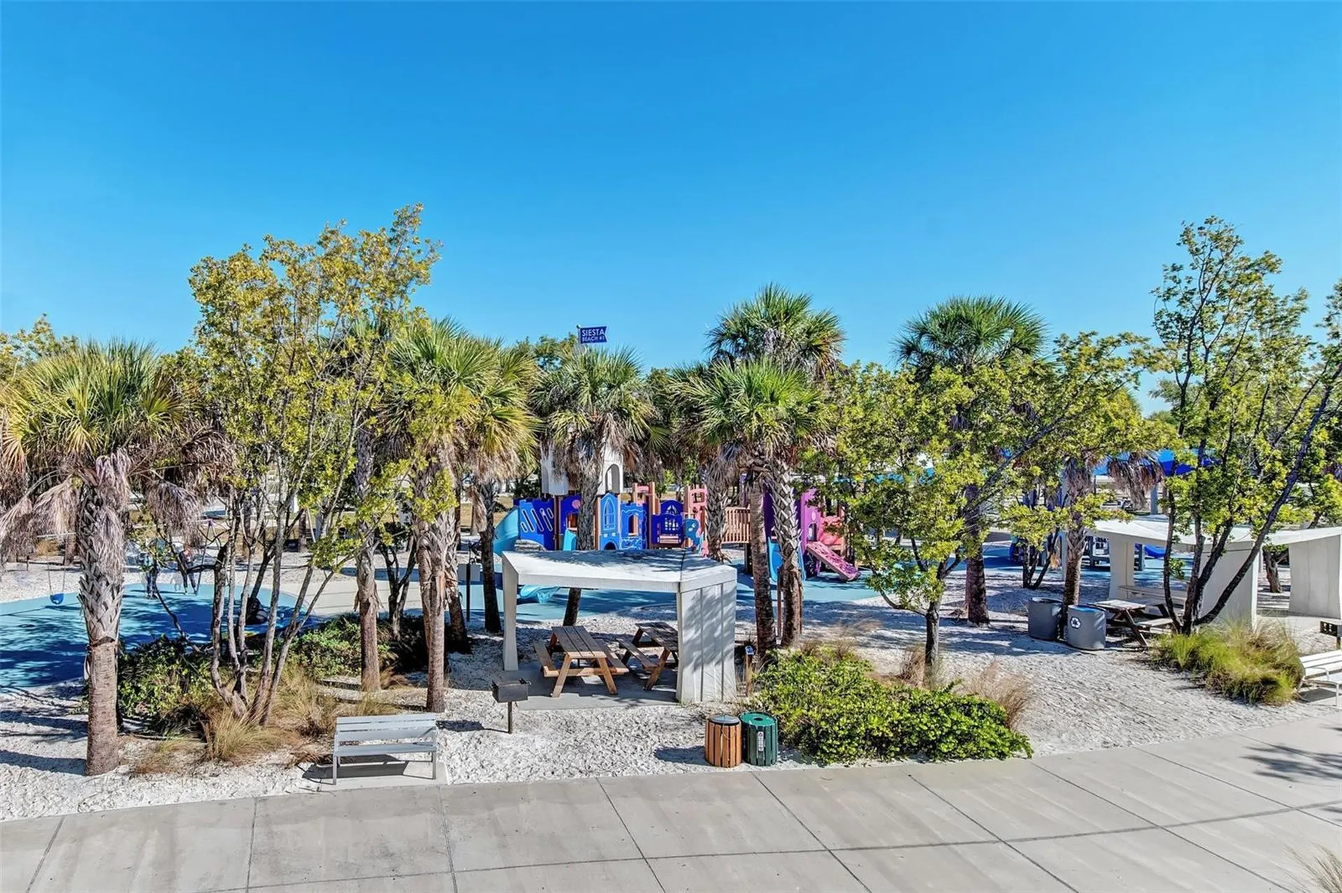 5507 Contento Drive Sarasota FL 34242