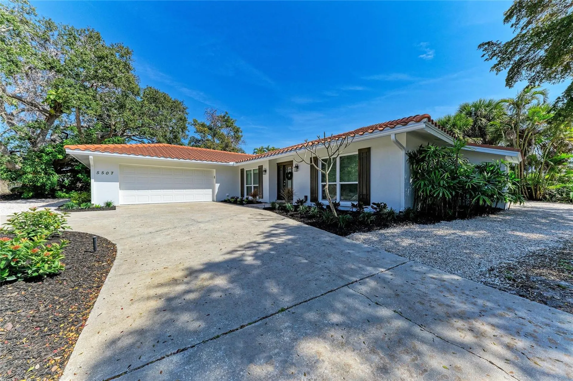 5507 Contento Drive Sarasota FL 34242