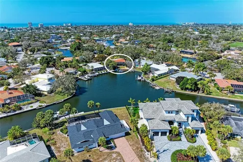 5507 Contento Drive Sarasota FL 34242