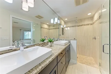 5507 Contento Drive Sarasota FL 34242