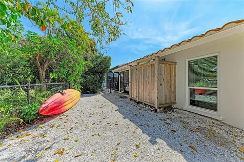 5507 Contento Drive Sarasota FL 34242