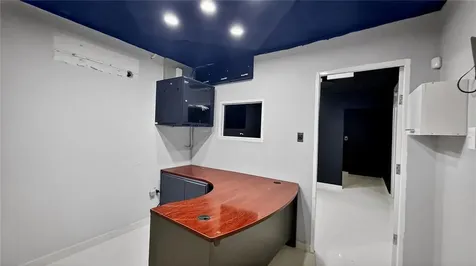 Urb. La Rosaleda Ea10 Avenue Boulevard Monroig Toa Baja PR 00949