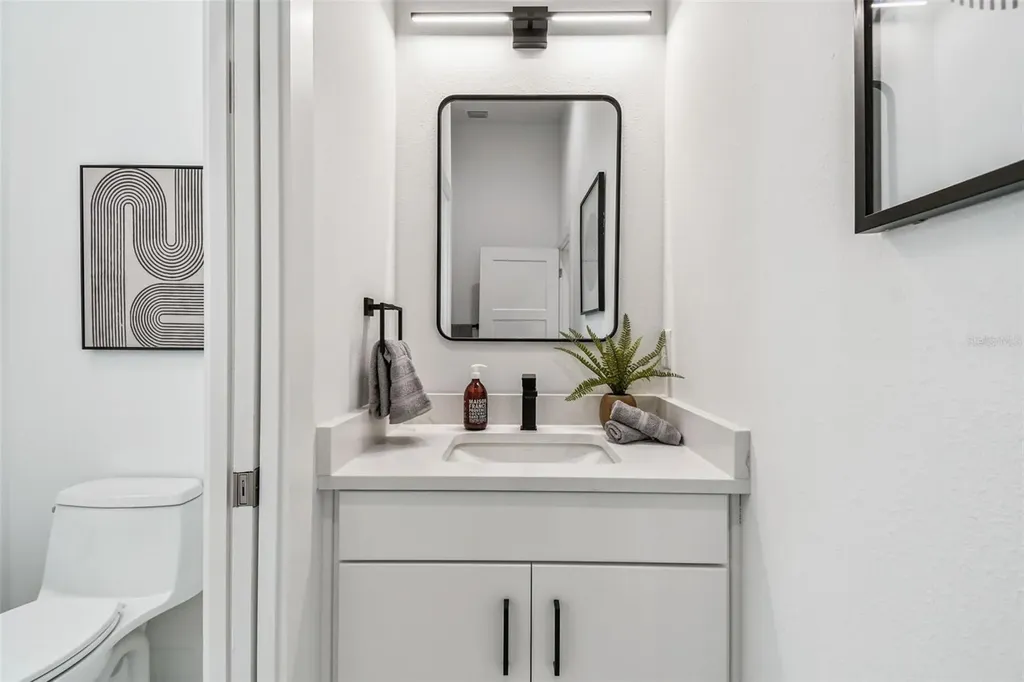 3840 Pompano Drive SE St Petersburg FL 33705