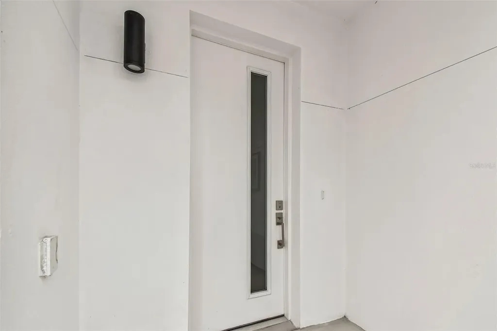 3840 Pompano Drive SE St Petersburg FL 33705