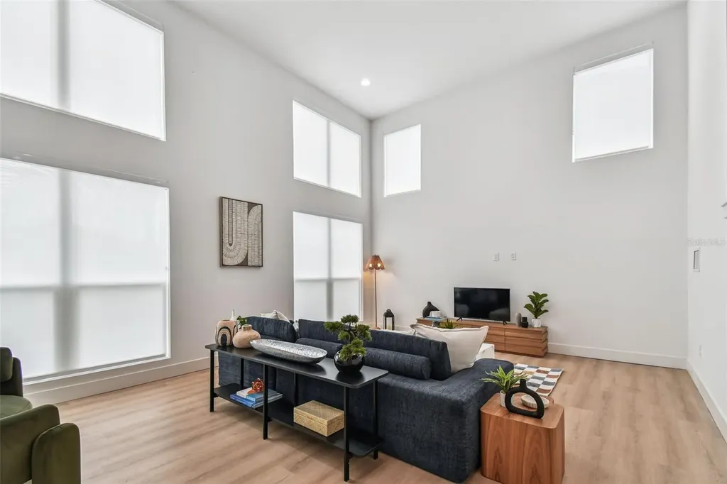 3840 Pompano Drive SE St Petersburg FL 33705