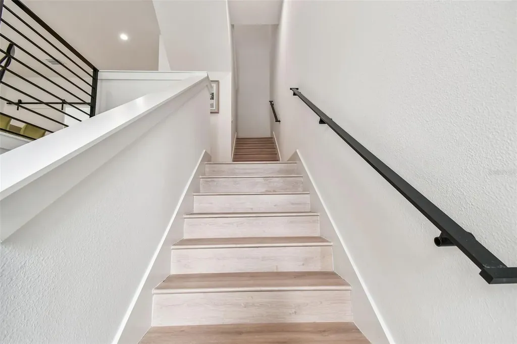 3840 Pompano Drive SE St Petersburg FL 33705