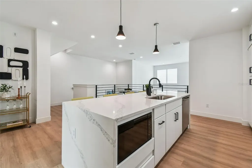 3840 Pompano Drive SE St Petersburg FL 33705